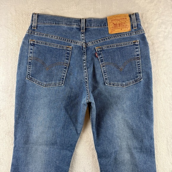 Vintage Levis 517 Jeans Womens 11 Blue Boot Cut Slim Western Dark Denim (32x30) - Picture 4 of 12